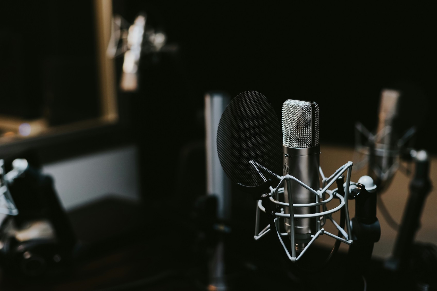 Horton and Leithart on Church, Christendom, Theonomy, and Constantine
